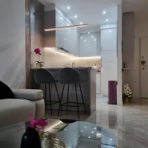  Apartman 